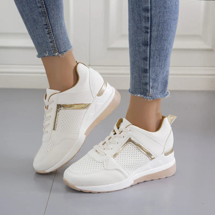 Essens Sneakers - Slut med smertefulde fødder!