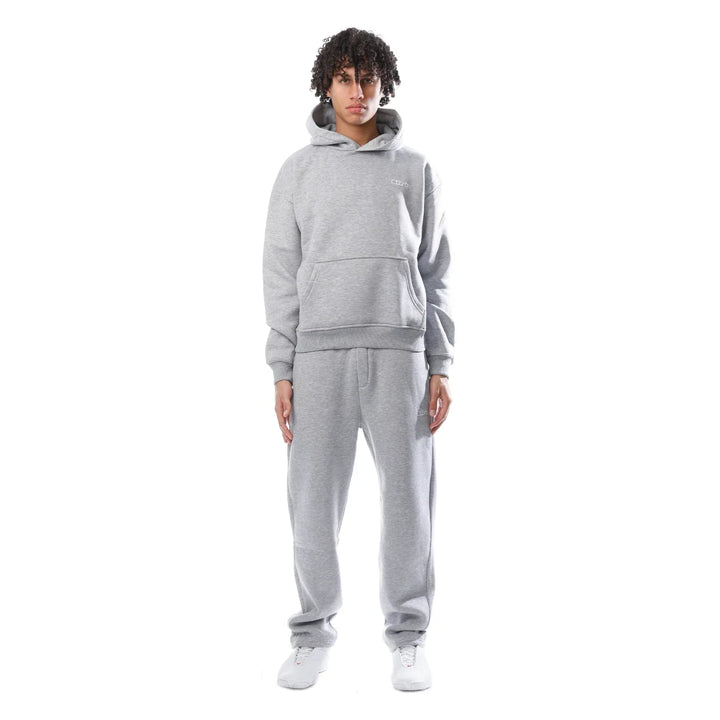 Hyggelig viral hoodie + GRATIS joggingbukser!