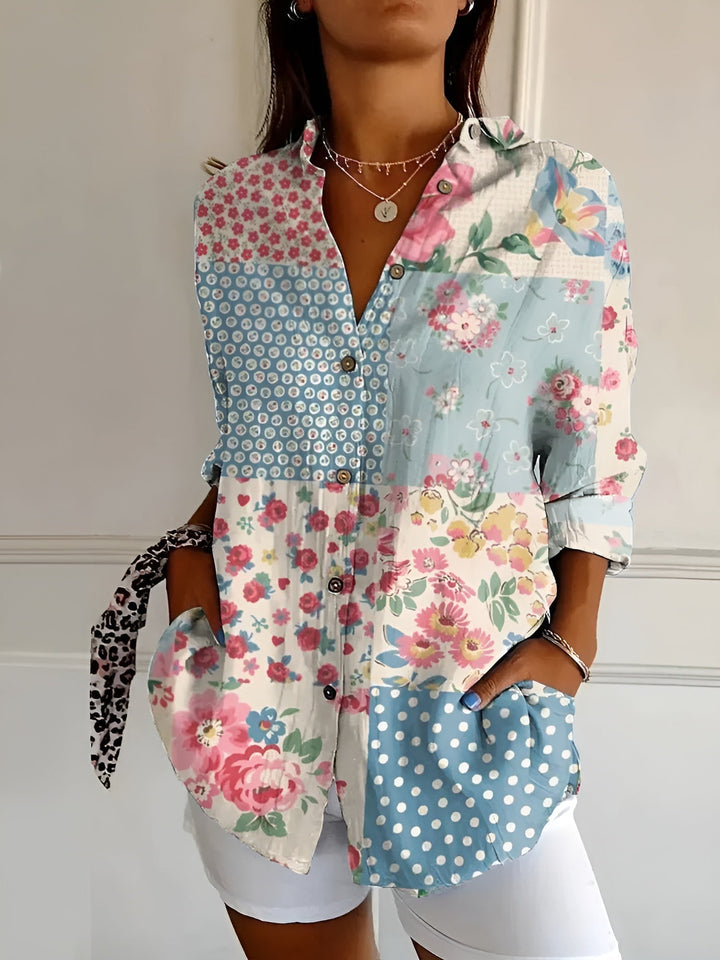 Marianne - Afslappet bomuldsbluse med blomster og bølger