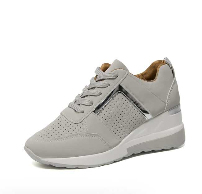 Essens Sneakers - Slut med smertefulde fødder!